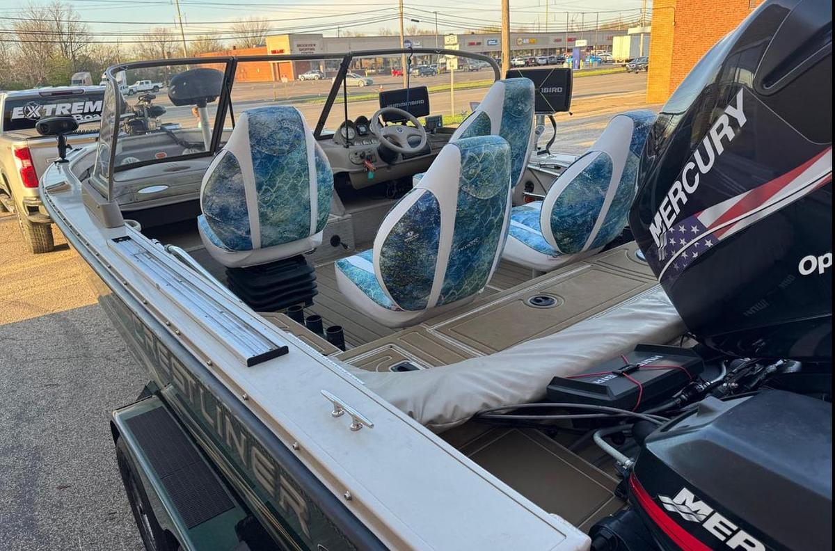 Used 2003 Crestliner 202 Tourament Side Console