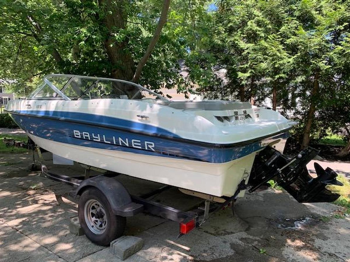 Used 2011 Bayliner 185 Bowrider