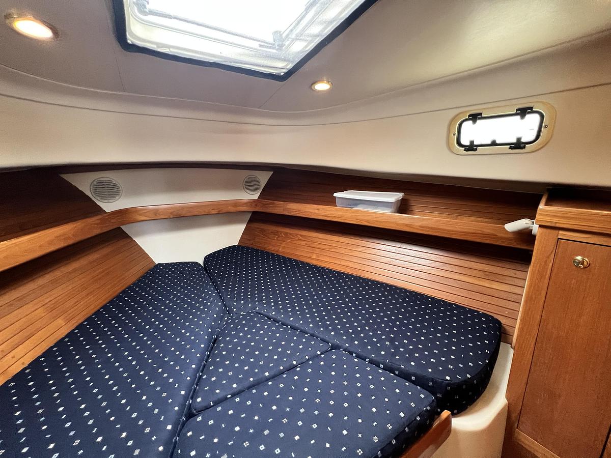 Used 2001 Mainship 34 Pilot