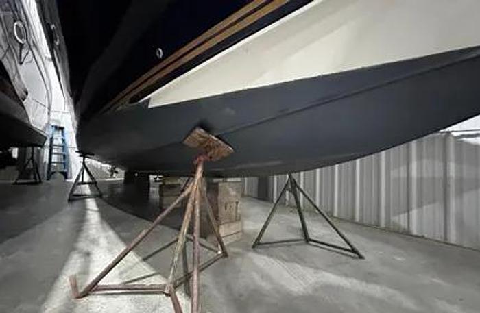 Used 2002 Fountain 38 Express Cruiser