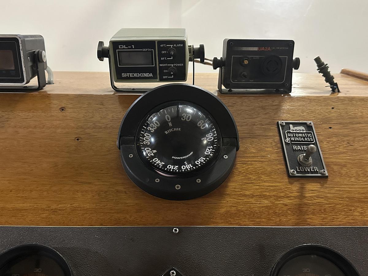 Used 1982 Egg Harbor 42 Aft Cabin Motor Yacht