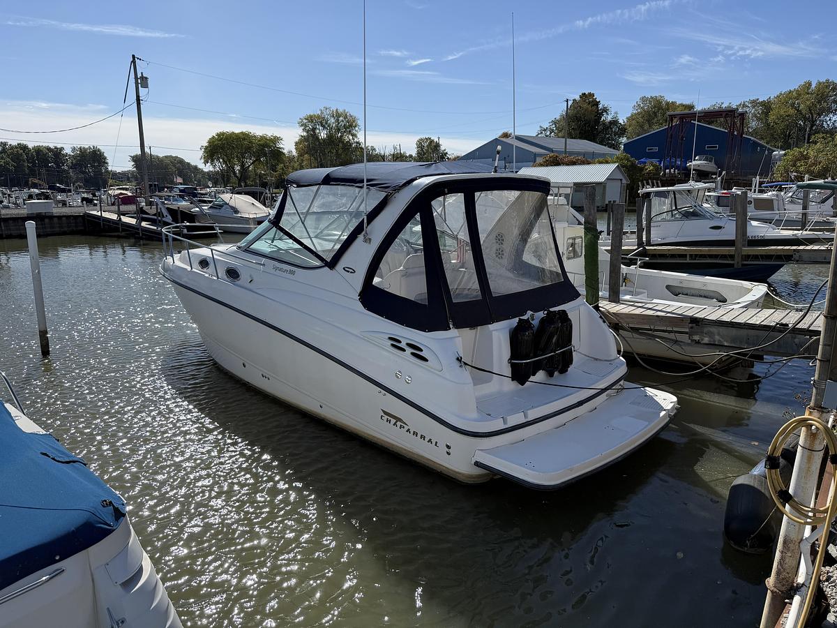 Used 1999 Chaparral 300 Signature