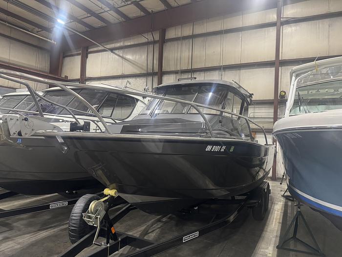 Used 2020 Extreme Boats 795 Walk Around 26'