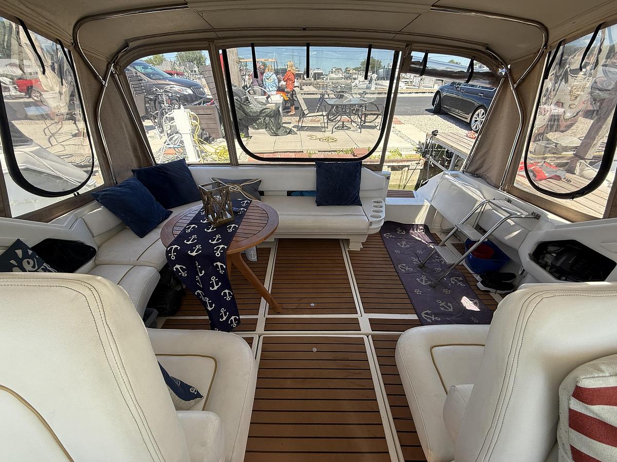 Used 1996 Sea Ray 400 Express Cruiser