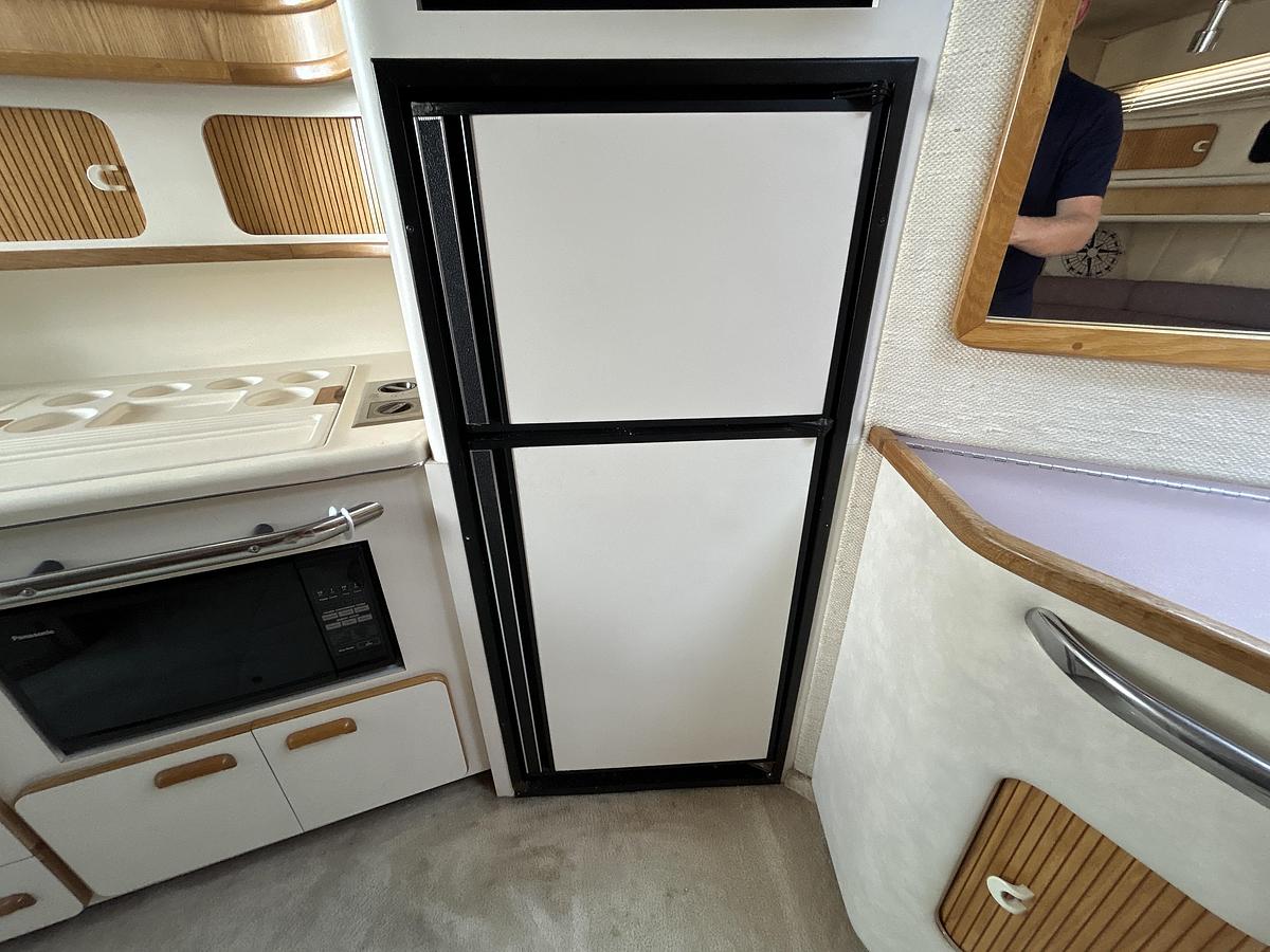 Used 1993 Sea Ray 440 Sundancer