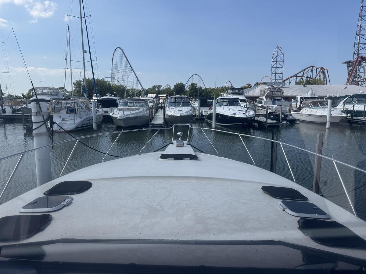Used 1990 Silverton 34 Express