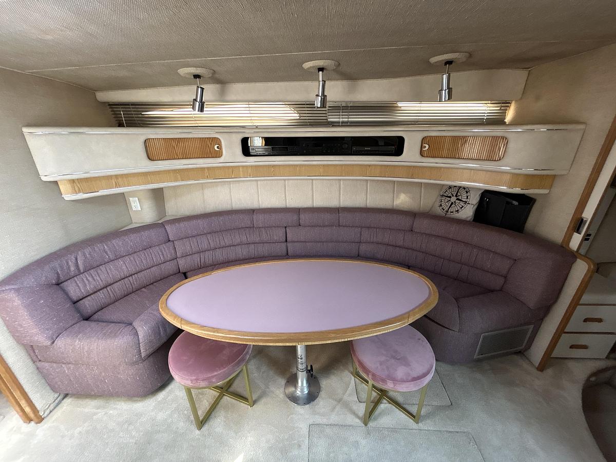 Used 1993 Sea Ray 440 Sundancer