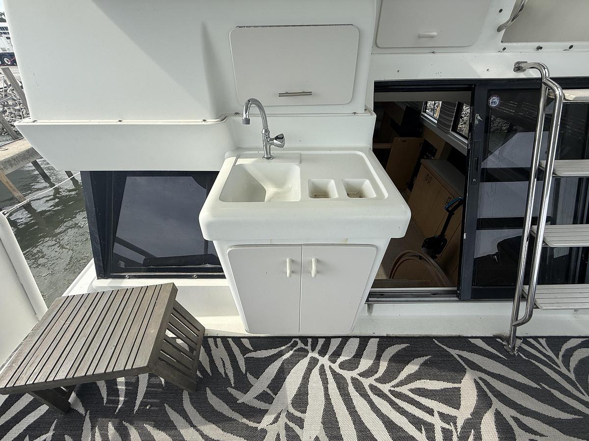 Used 1992 Silverton  41 Aft Cabin Motor Yacht