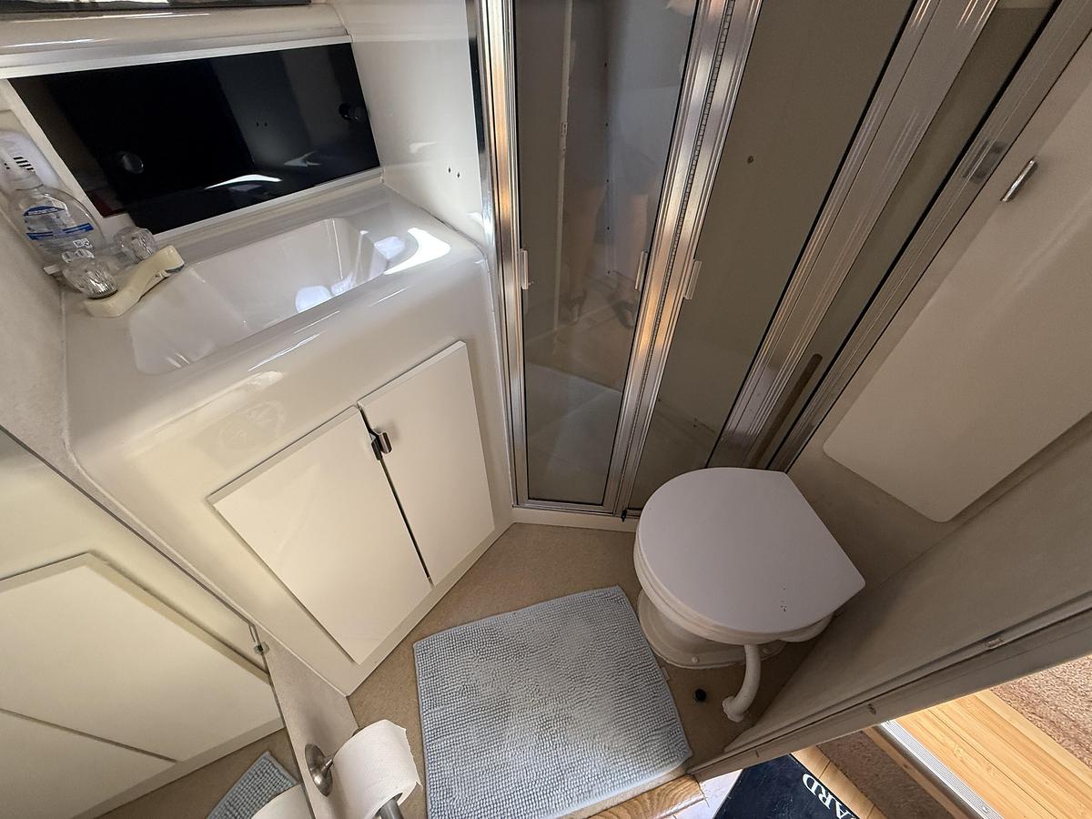 Used 1990 Silverton 34 Express