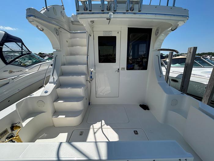 Used 2007 Silverton 33 Convertible