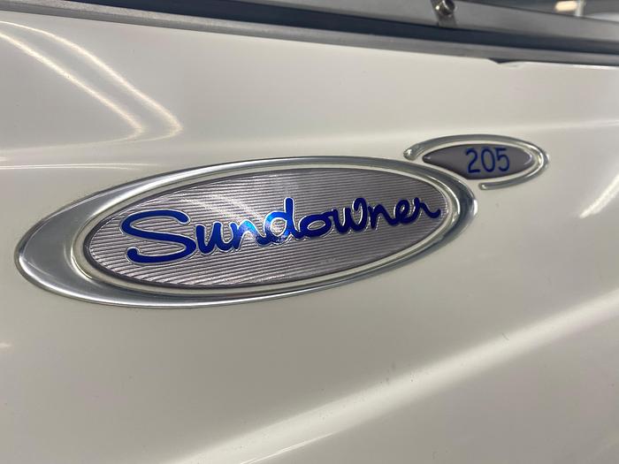 Used 2002 Four Winns 205 Sundowner