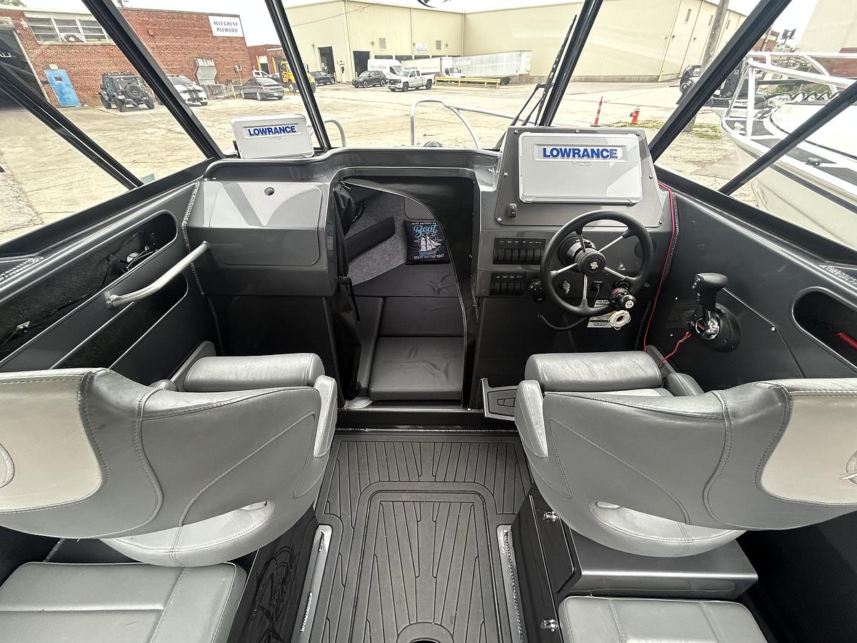 Used 2022 Extreme Boats  645 Game King