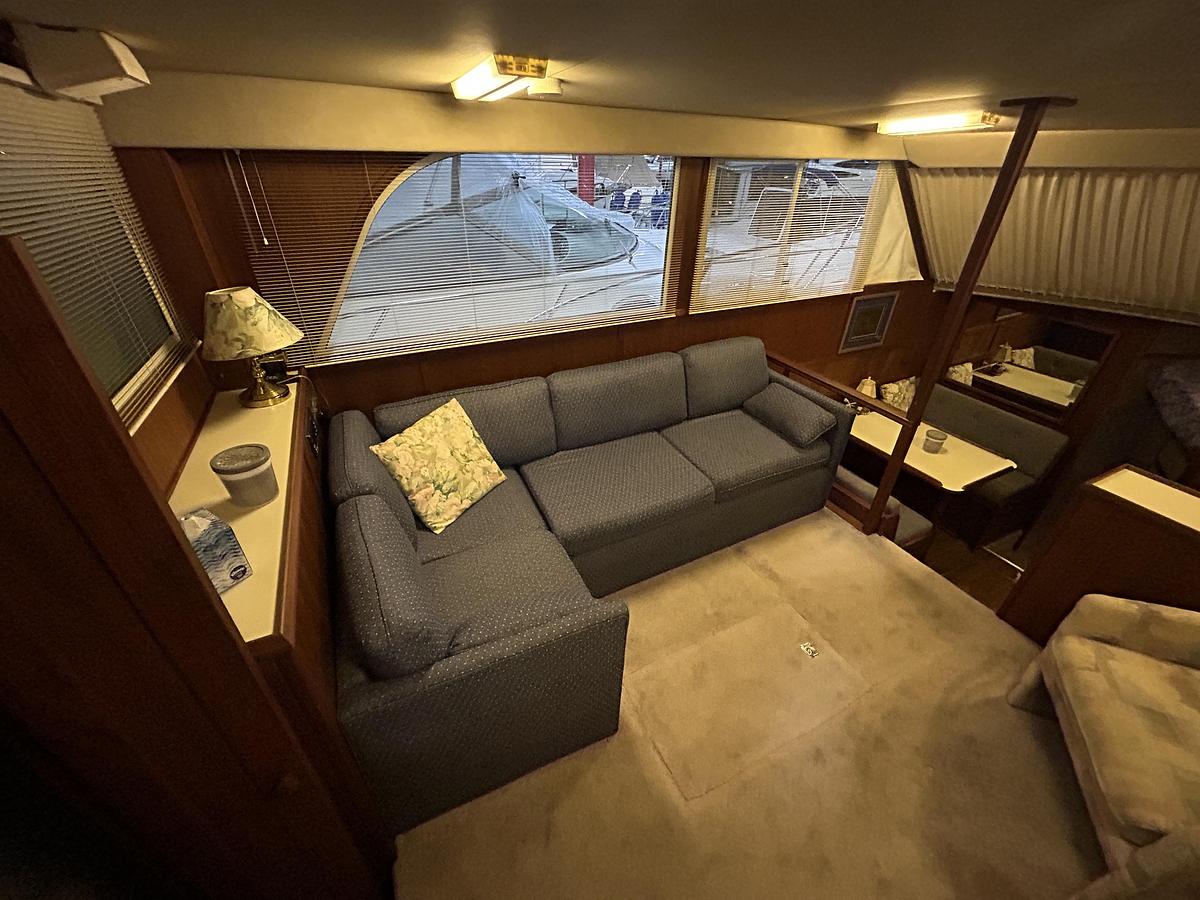 Used 1987 Chris-Craft 362 Catalina