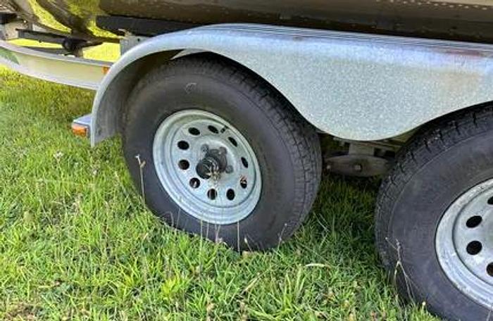 Used 1997 Lund 2150 Baron Magnum