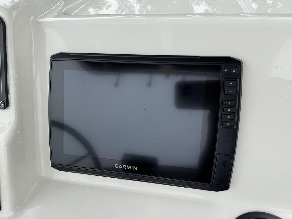 Used 2013 Boston Whaler 210 Montauk