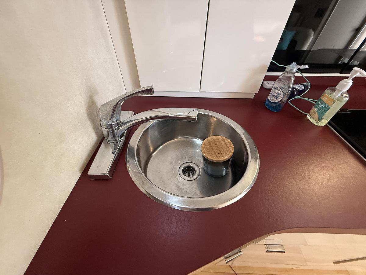 Used 1990 Silverton 34 Express