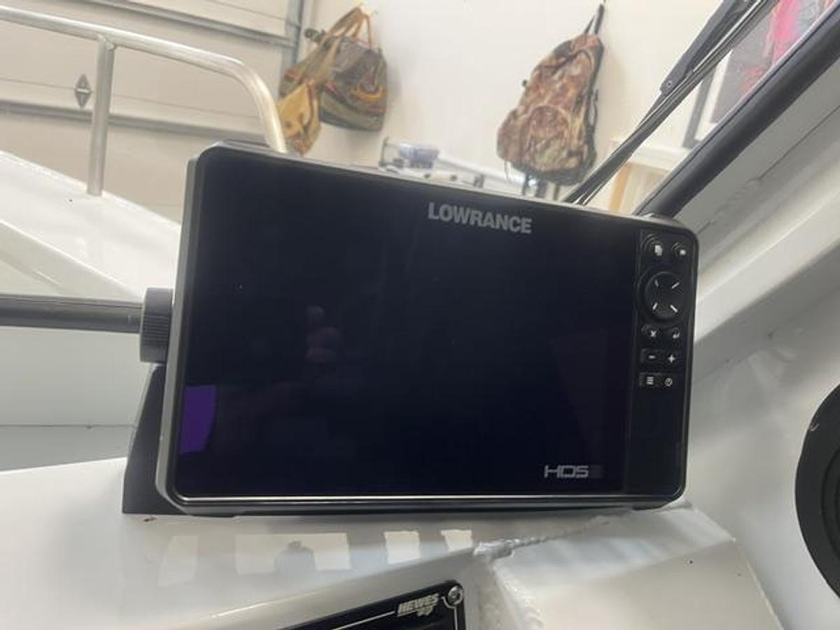 Used 2020 Hewescraft 240 Ocean Pro