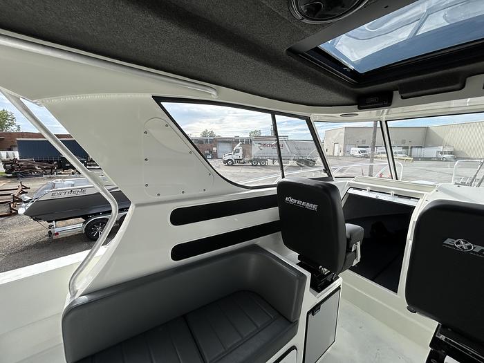 Used 2025 Extreme Boats  915 Walk Around