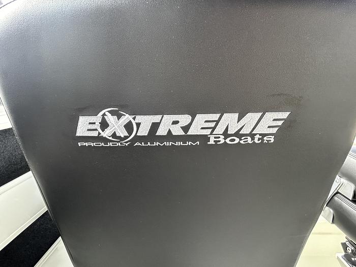 Used 2025 Extreme Boats  915 Walk Around