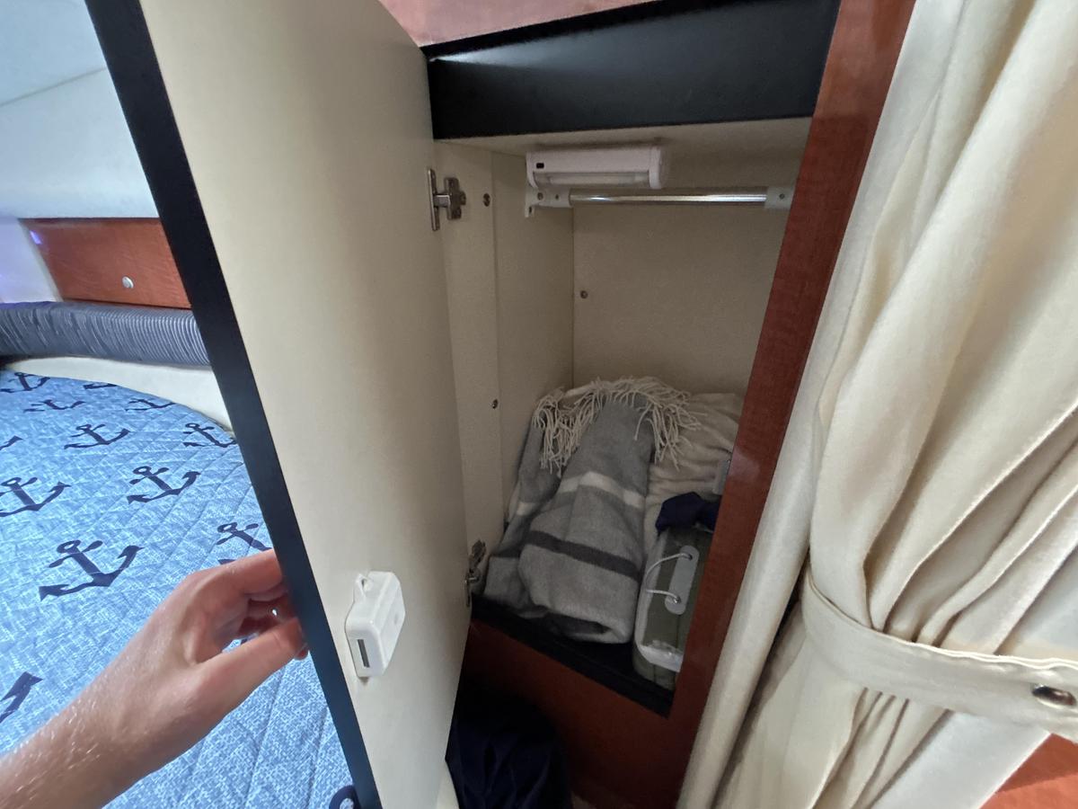 Used 2005 Sea Ray 320 Sundancer