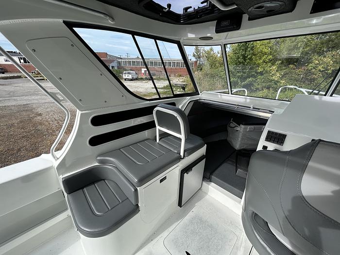 2025 Extreme Boats  745 Game King