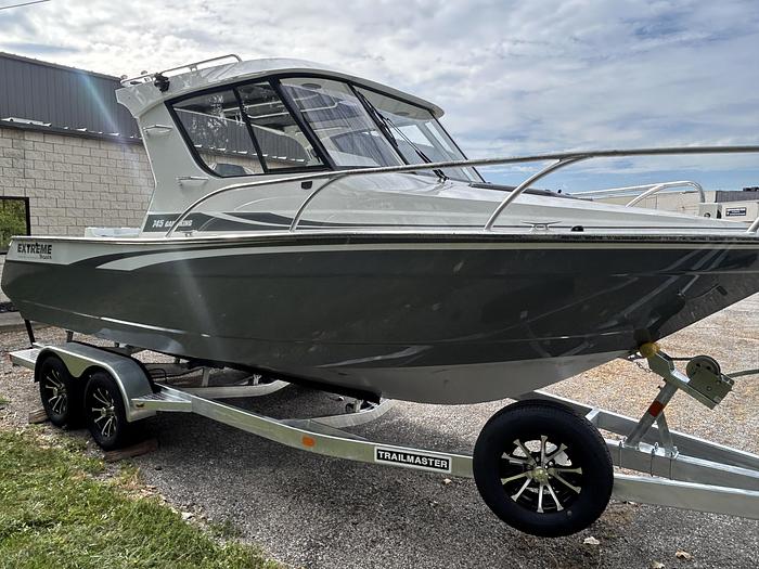 2025 Extreme Boats  745 Game King