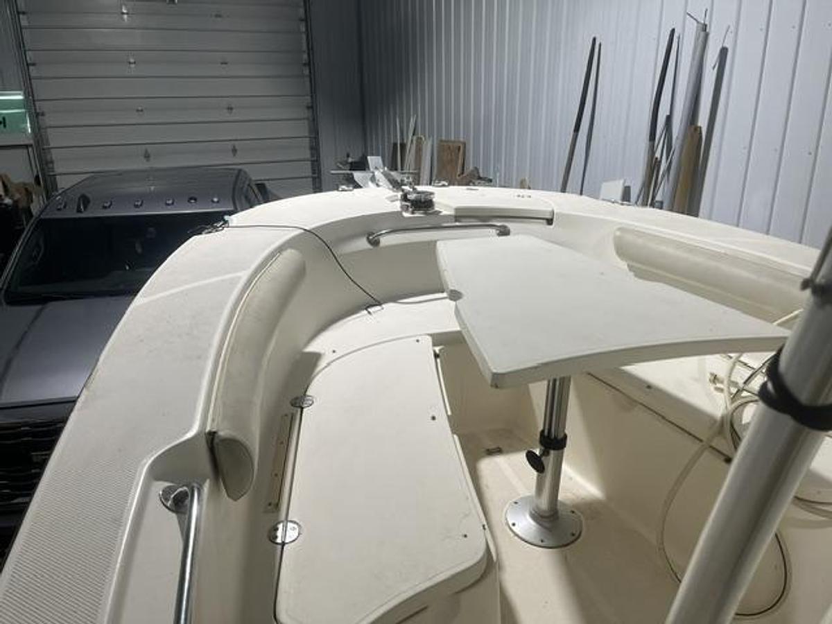 Used 2005 Trophy 2502 Pro
