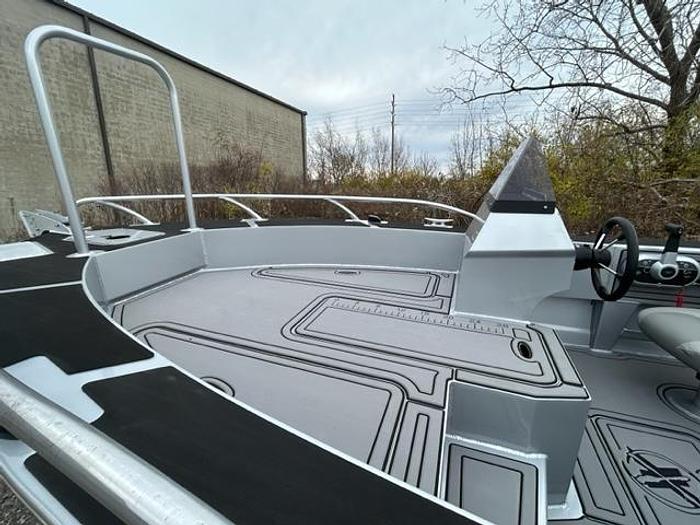 2026 Extreme Boats 1770 Enduro Side Console