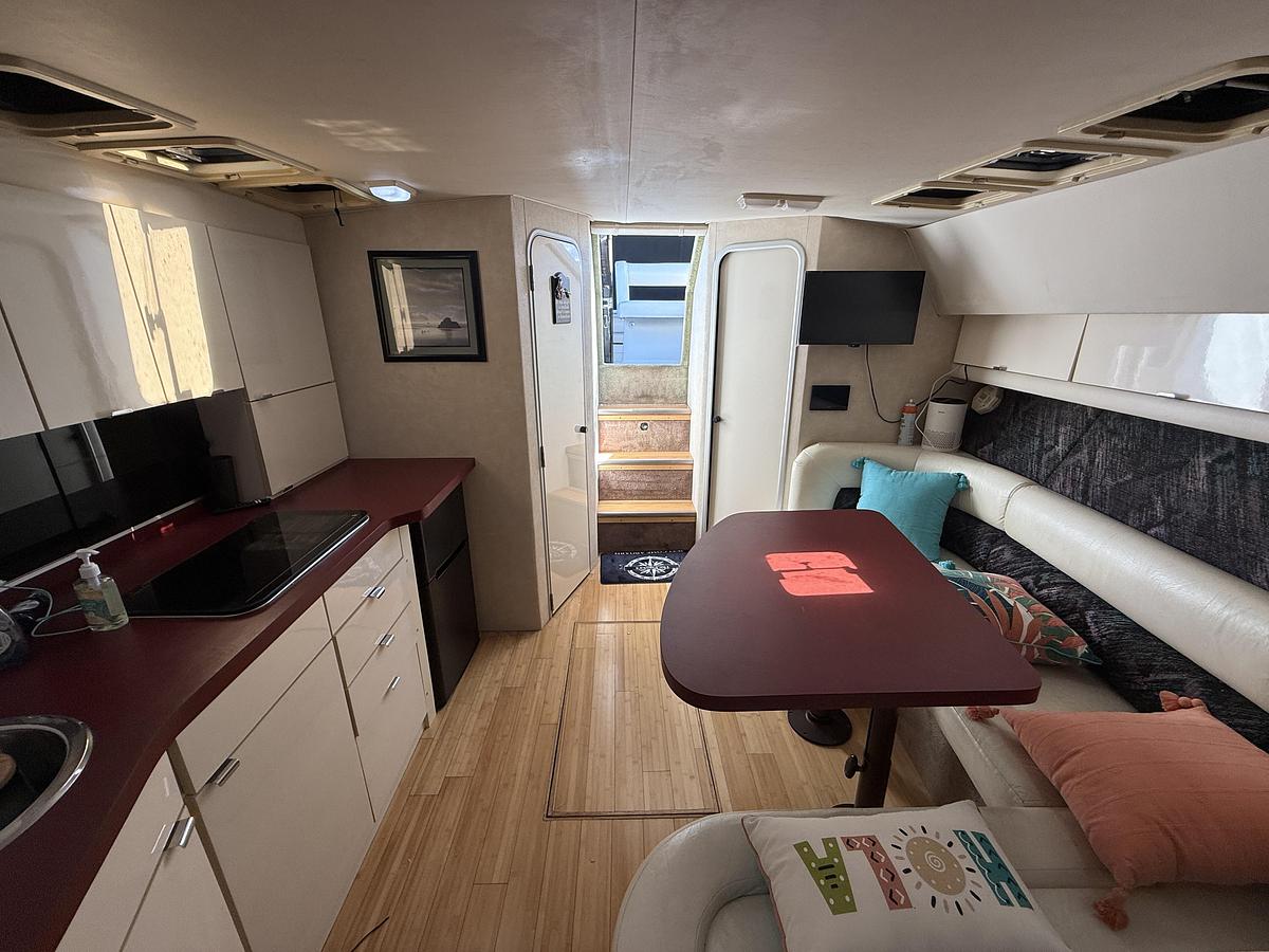 Used 1990 Silverton 34 Express