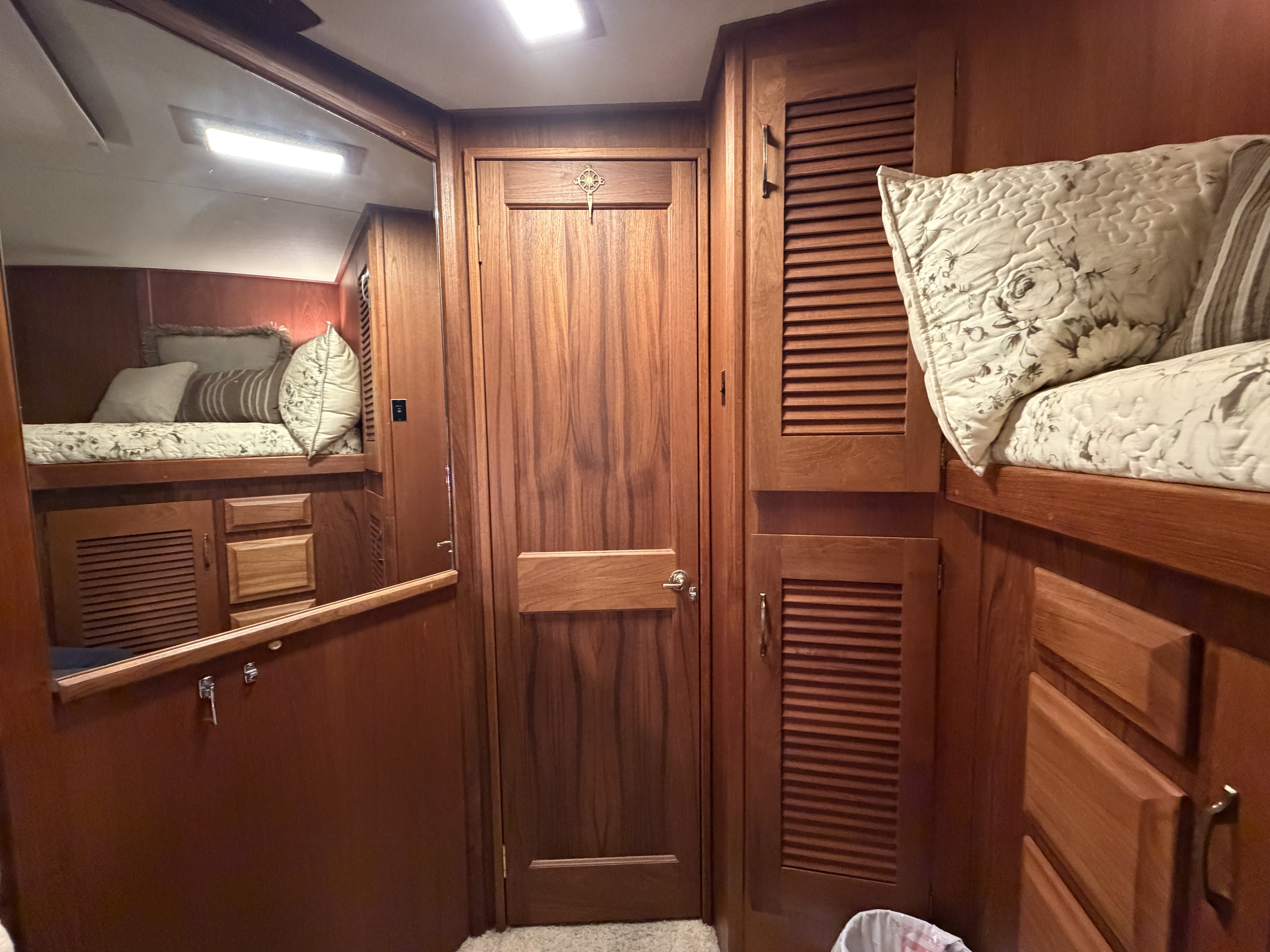 Used 1986 Viking 48 Motor Yacht