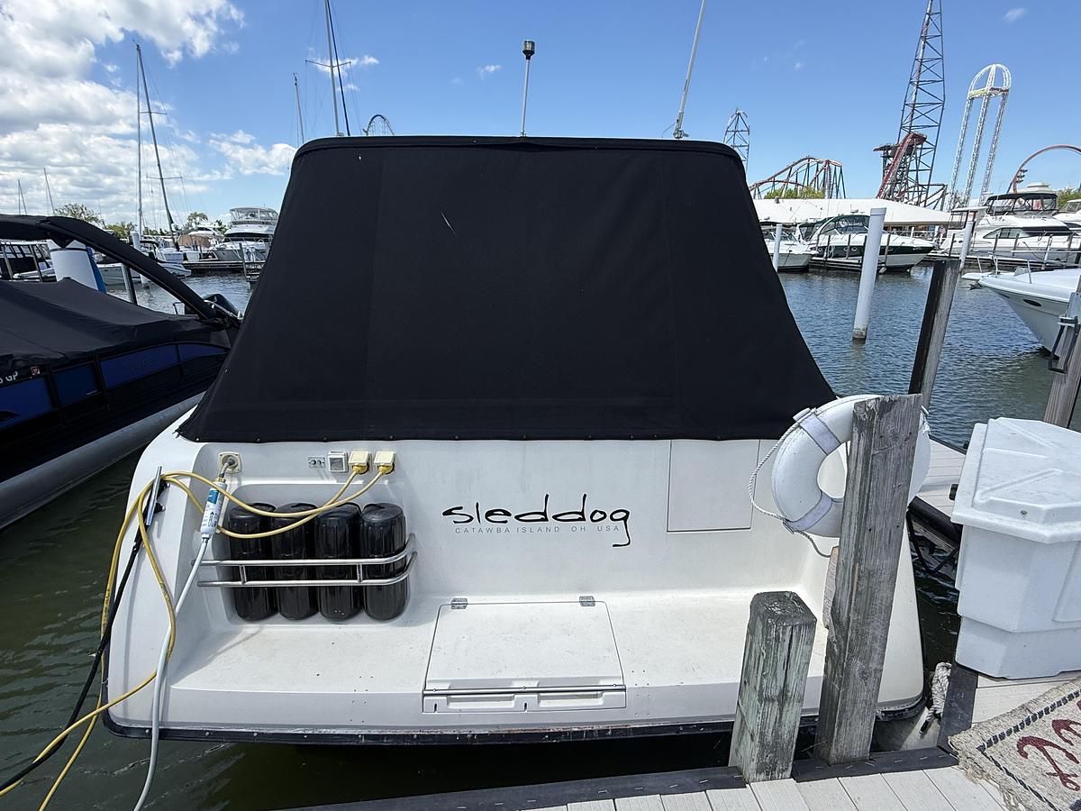 Used 1990 Silverton 34 Express
