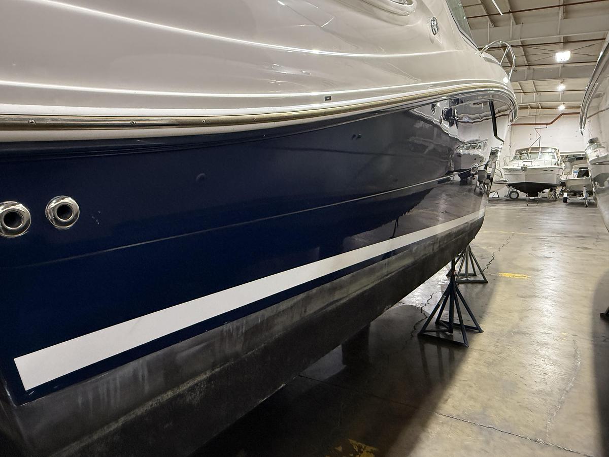 Used 2017 Sea Ray 330 Sundancer