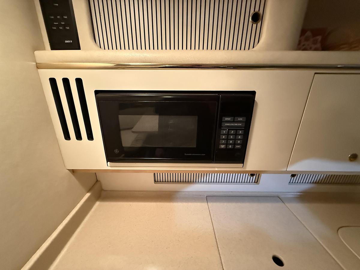 Used 2000 Sea Ray 310 Sundancer