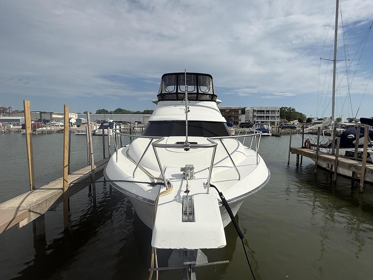 Used 1992 Silverton  41 Aft Cabin Motor Yacht