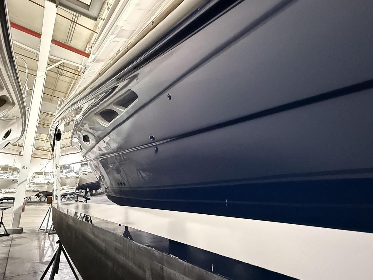 Used 2017 Sea Ray 330 Sundancer