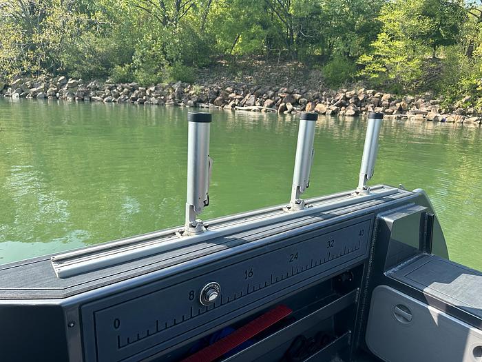 Used 2022 Extreme Boats 795 Walk Around 26'