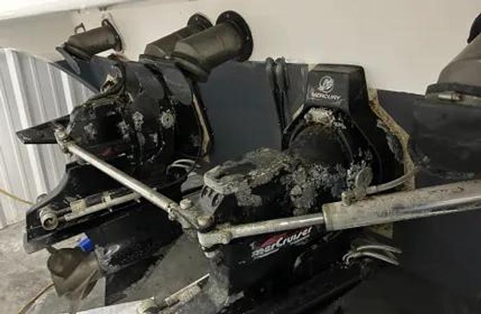 Used 2002 Fountain 38 Express Cruiser