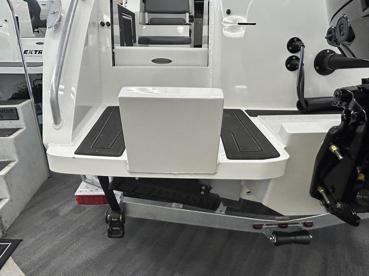 2025 Extreme Boats 646 Game King