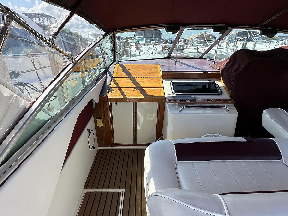 Used 1987  Sea Ray 340 Sundancer