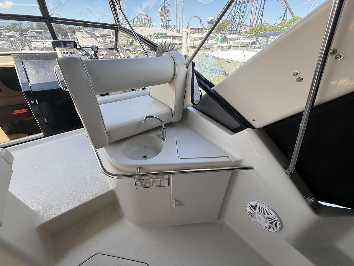 Used 1990 Silverton 34 Express
