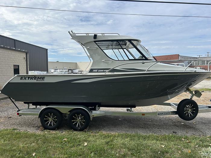 2025 Extreme Boats  745 Game King