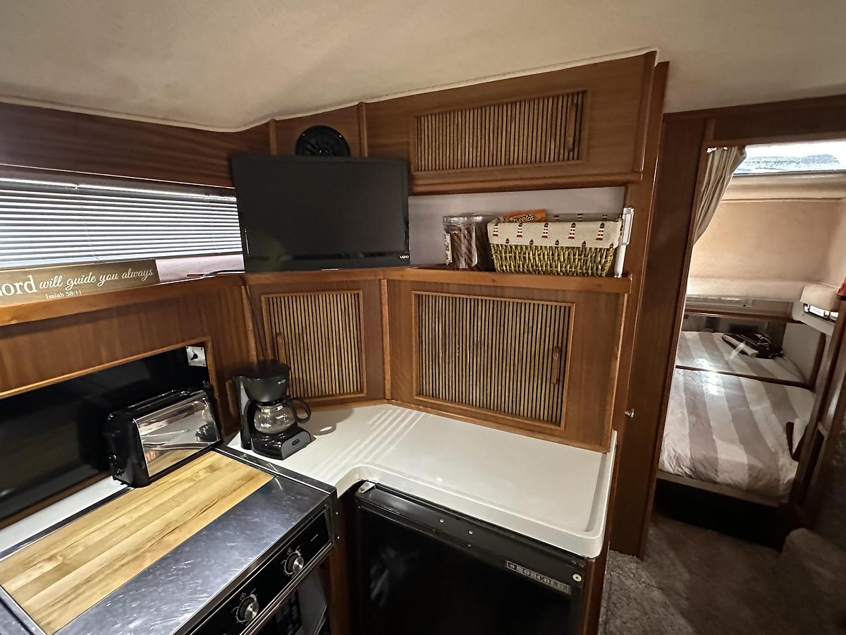 Used 1987  Sea Ray 340 Sundancer