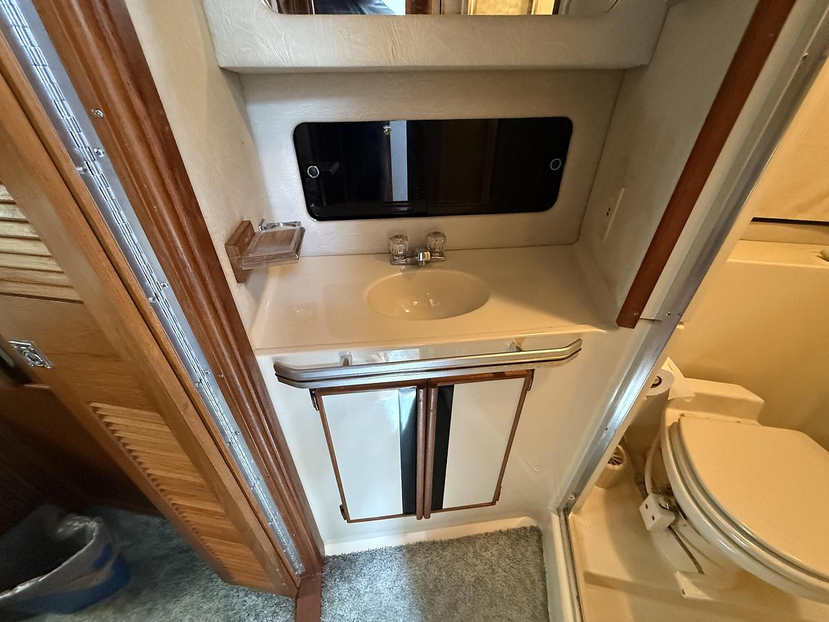 Used 1986 Sea Ray 410 Sundancer