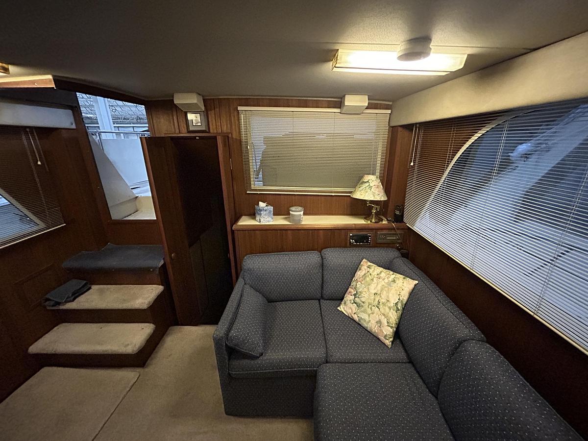 Used 1987 Chris-Craft 362 Catalina