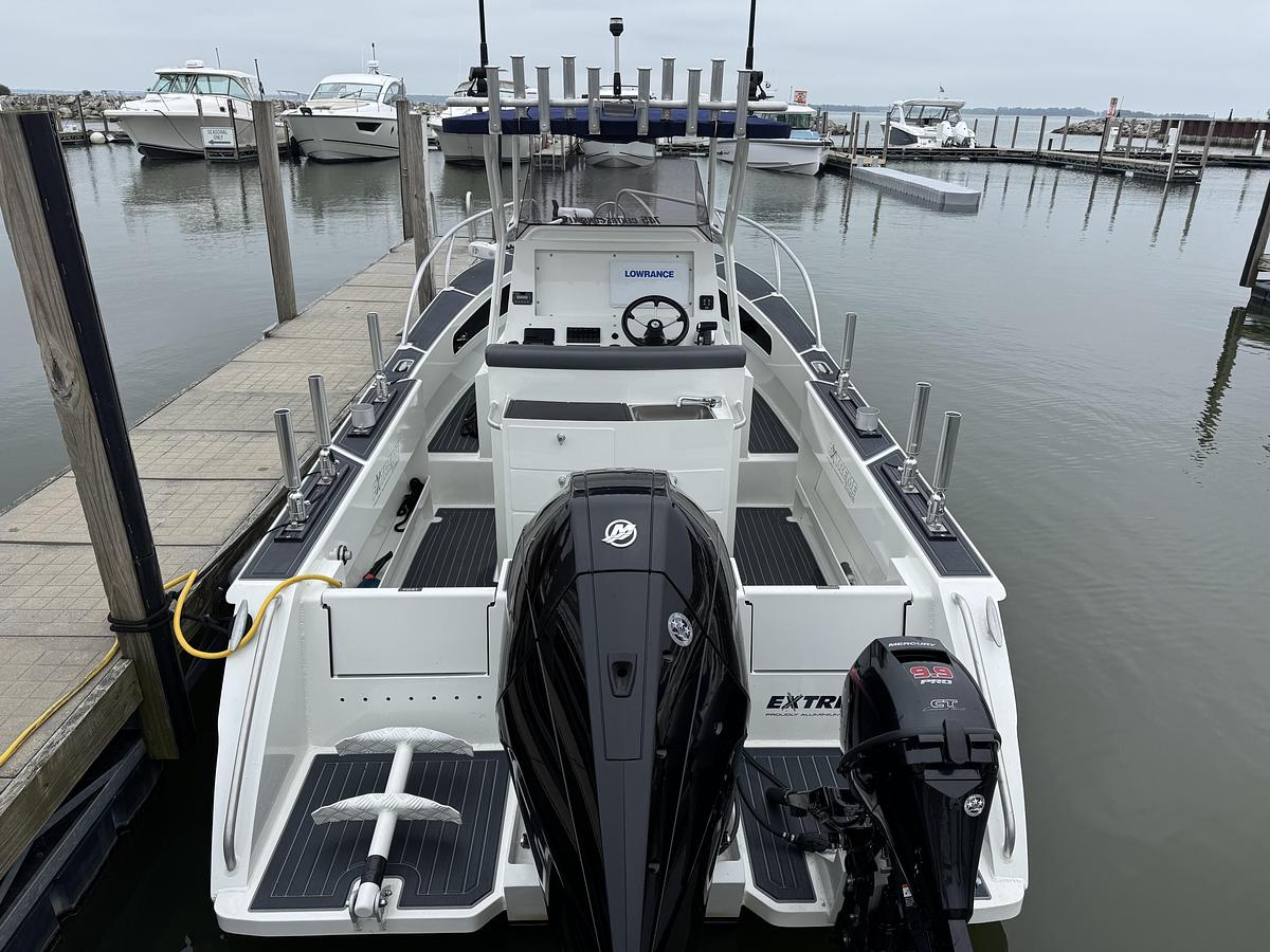 Used 2021 Extreme Boats 745 Center Console 24ft
