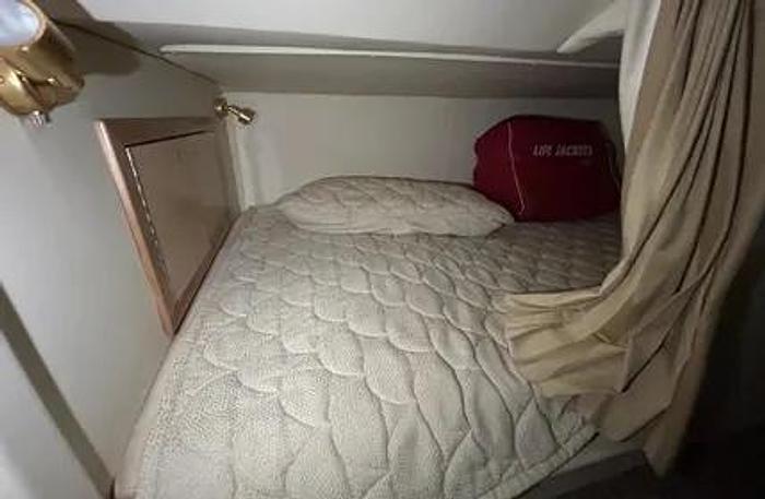 Used 2002 Fountain 38 Express Cruiser