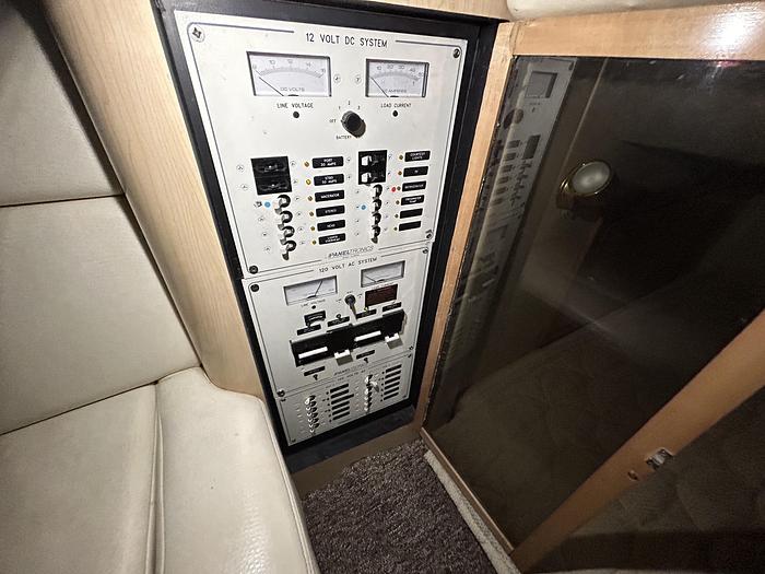 Used 2002 Fountain 38 Express Cruiser