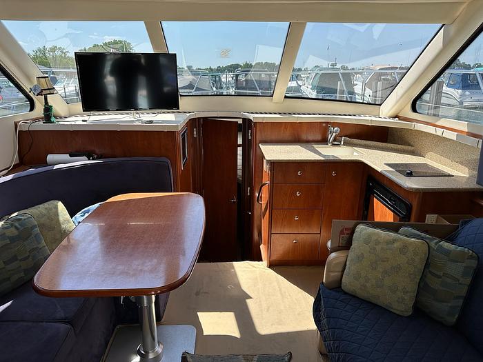 Used 2007 Silverton 33 Convertible