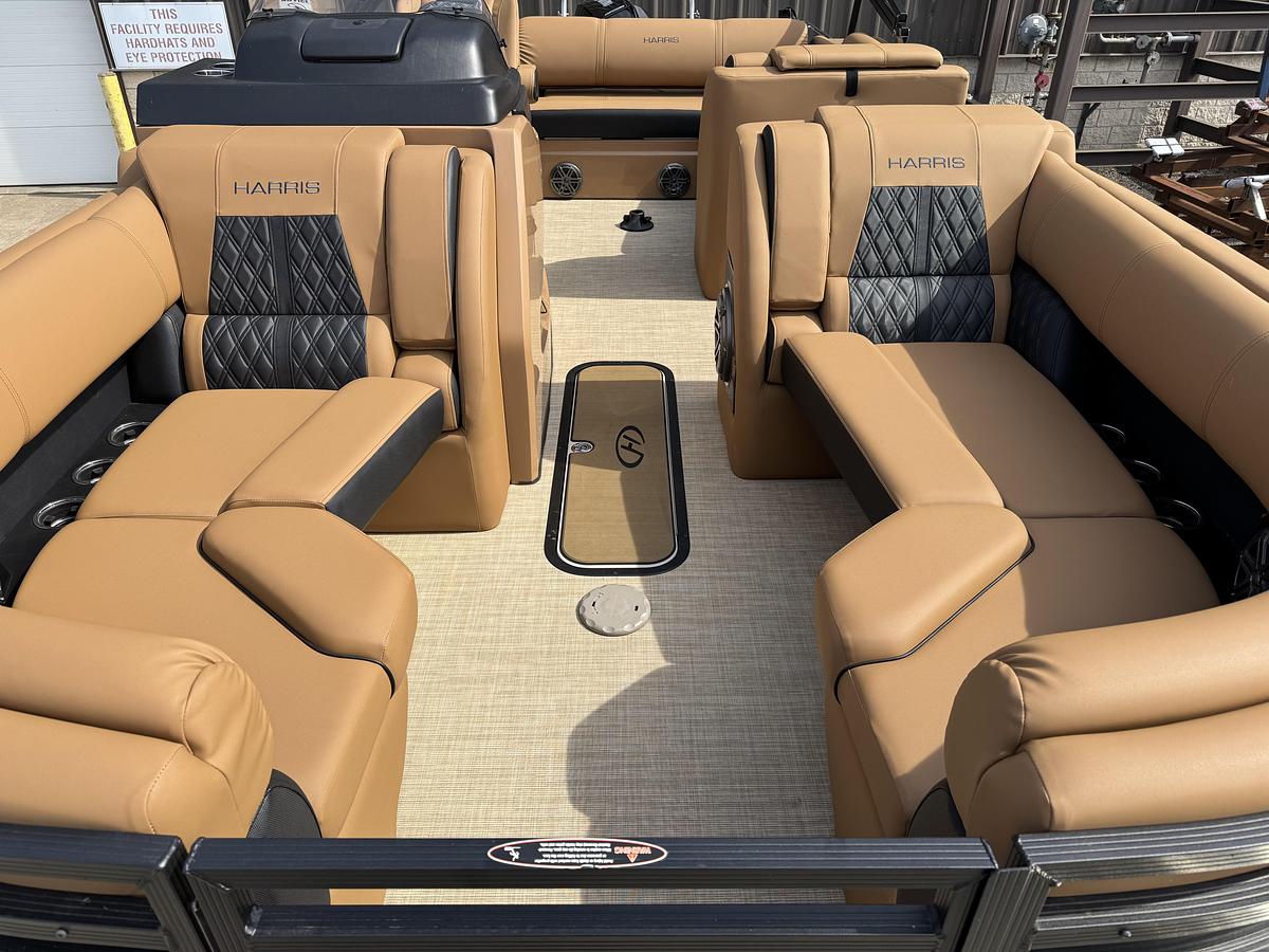 Used 2022 Harris  230 Solstice