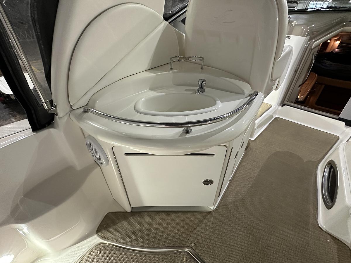 Used 2004 Sea Ray 340 Sundancer